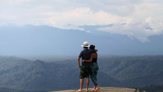 Weite Aussicht über den ecuadorianischen Regenwald