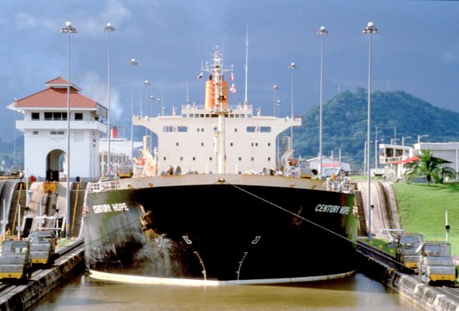 Panama-Kanal-Schleuse © Diamir