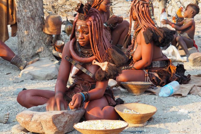 Traditionelle Himbafrau © Diamir