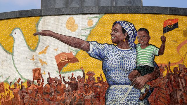 Mural in Luanda