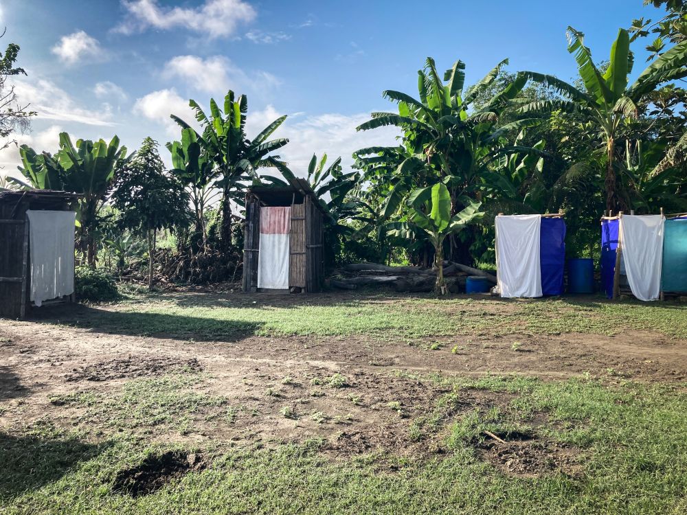 Toilette und Dusche in Papua-Neuguinea