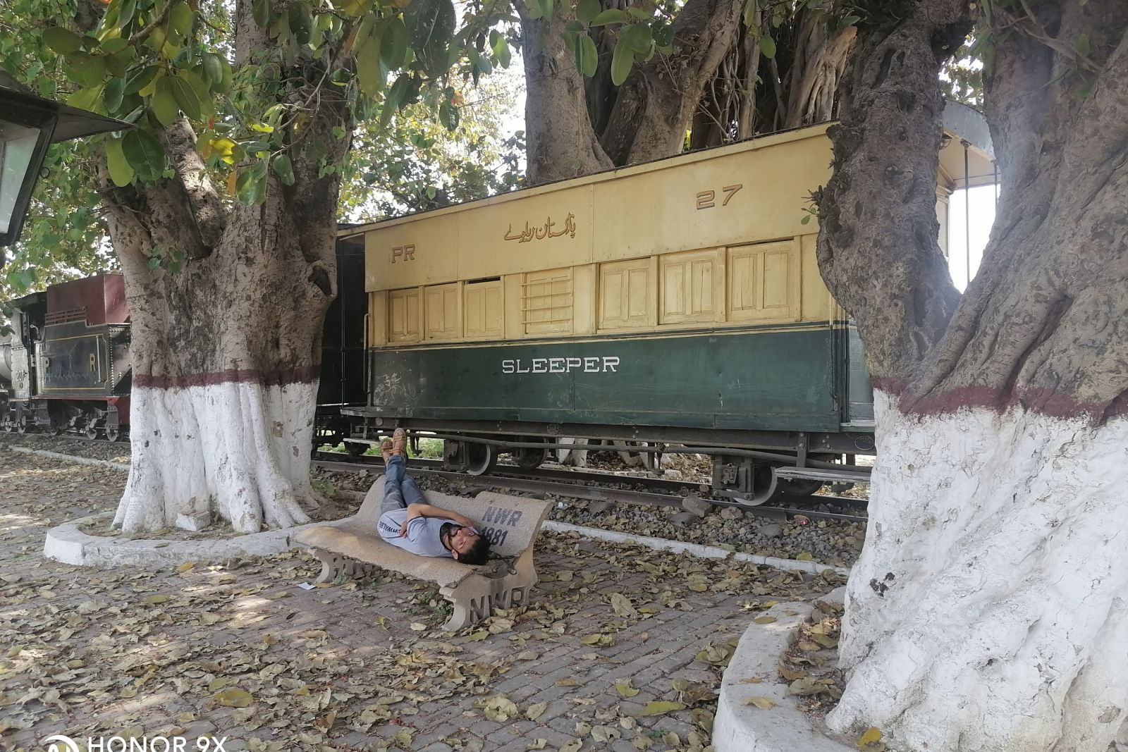 Sleeper – Im Eisenbahnmuseum von Islamabad