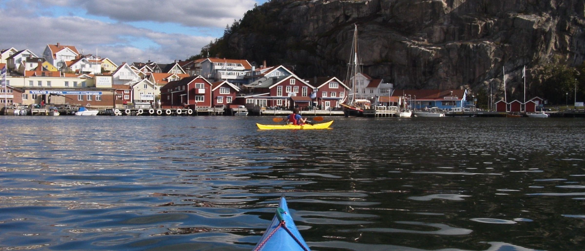 Entlang der Schärenküste  Bohusläns, kleine Fischerorte passieren Sie unterwegs