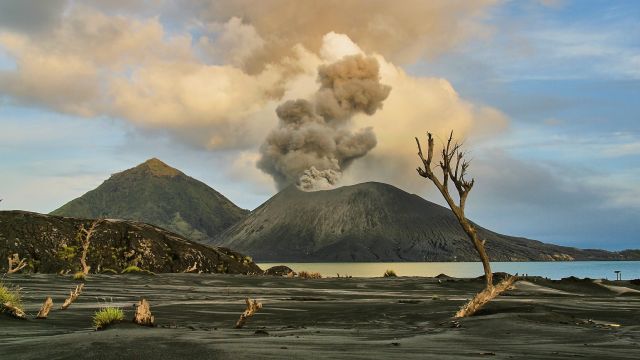 In der Regel weniger aktiv: Der Vulkan Tavurvur