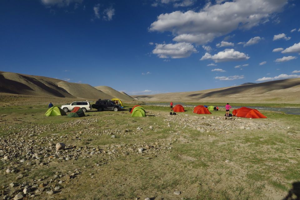 Zeltcamp in der Wildnis des Pamirs