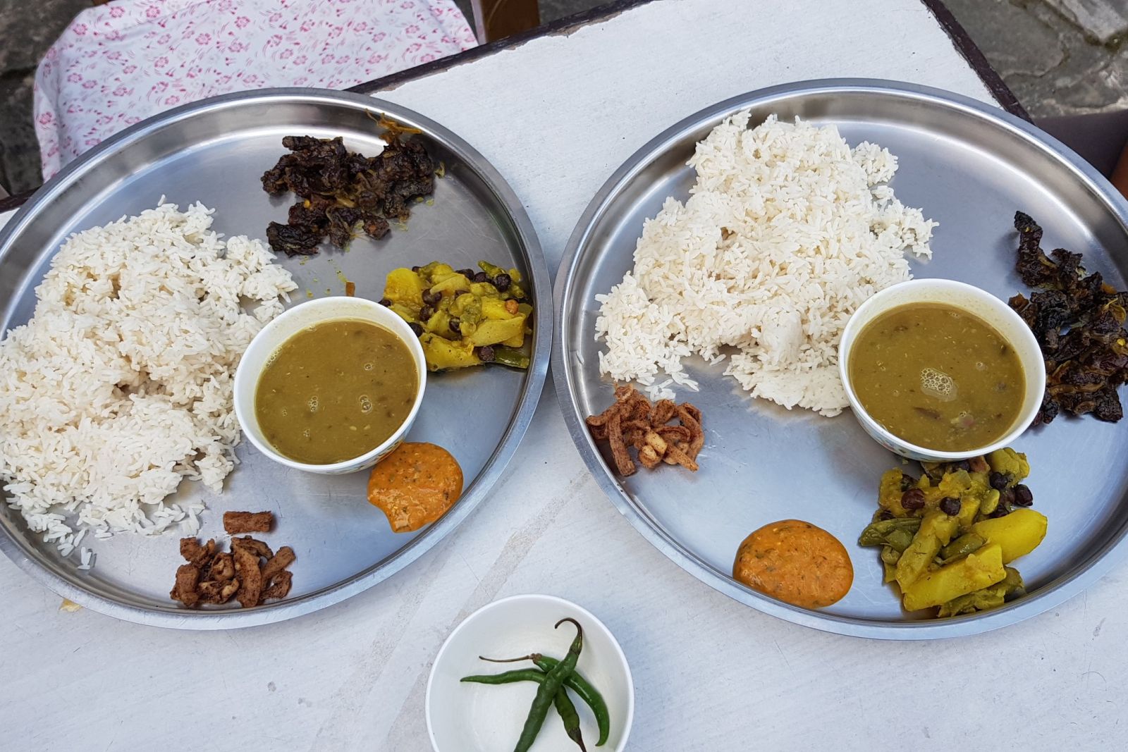 Dal Bhat, traditionelles Essen in Nepal