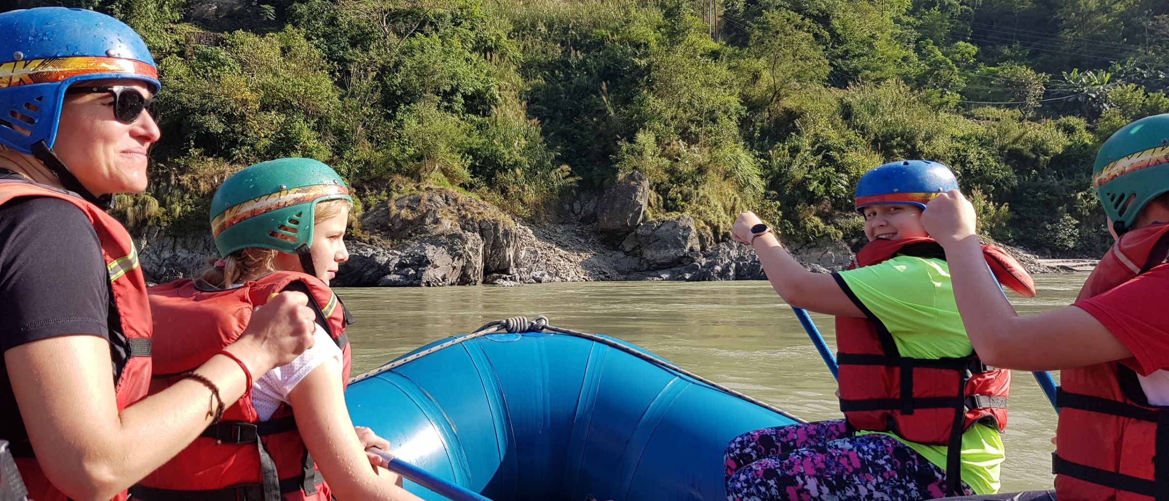 Raftingabenteuer auf Trishuli-Fluss