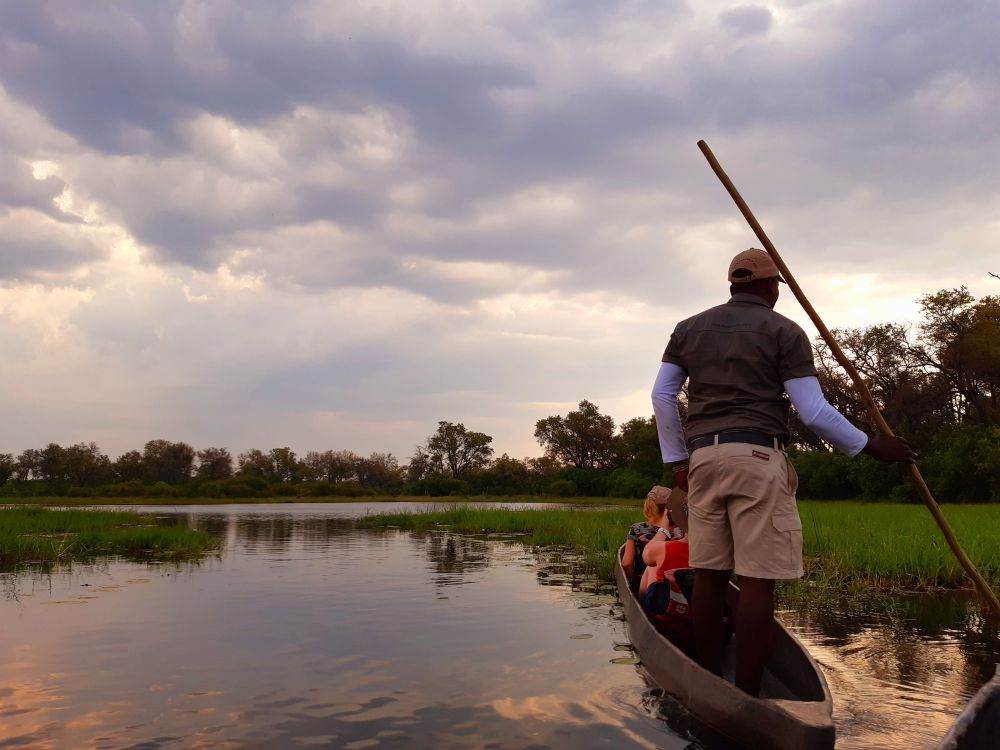 Mokoro-Fahrt im Okavango-Delta