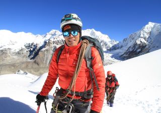 Unser Guide Darinji Sherpa unterwegs am Nirekha Peak