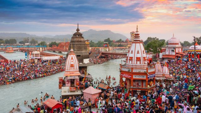 Har Ki Pauri ist ein berühmter Ghat am Ufer des Ganges in Haridwar, Indien