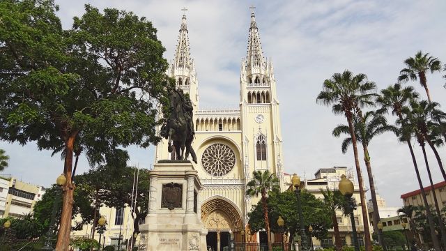 Kathedrale Parque Seminario in Guayaquil