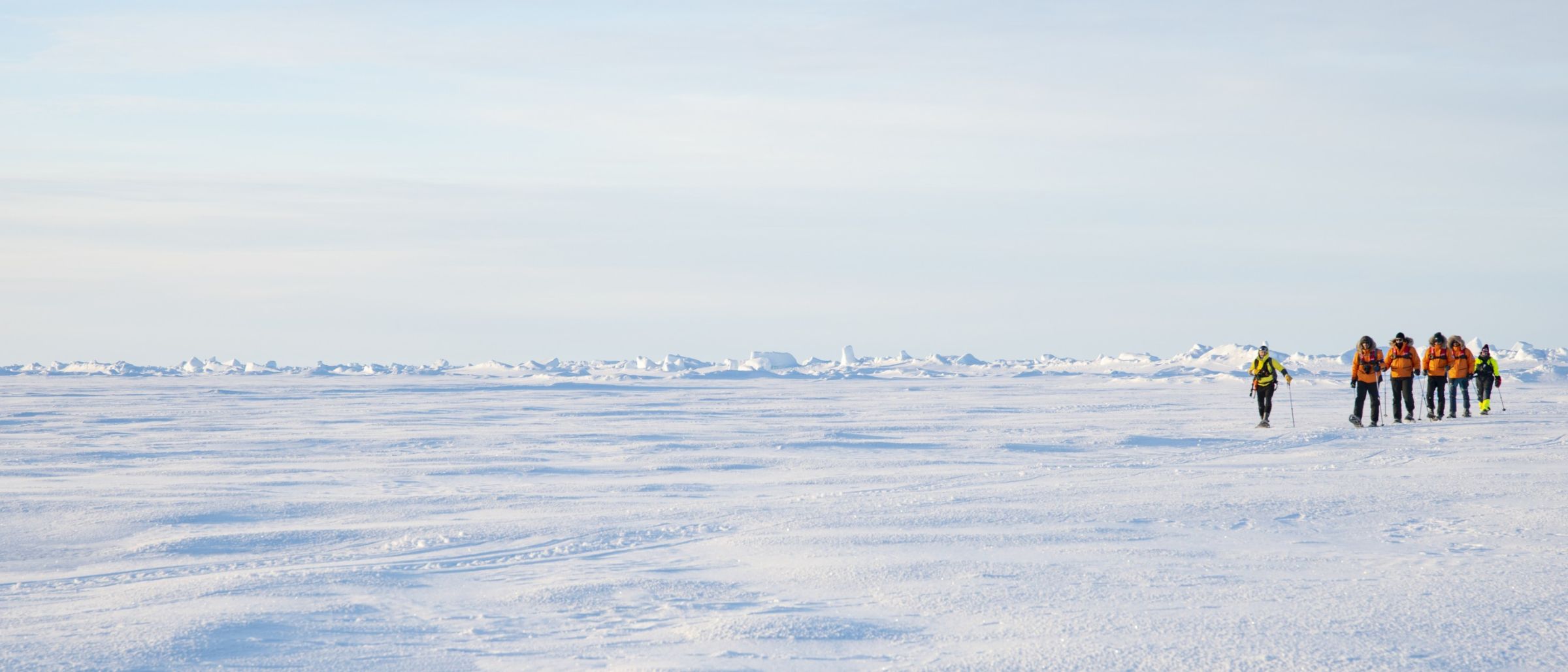 Zu Fuß unterwegs am Nordpol
