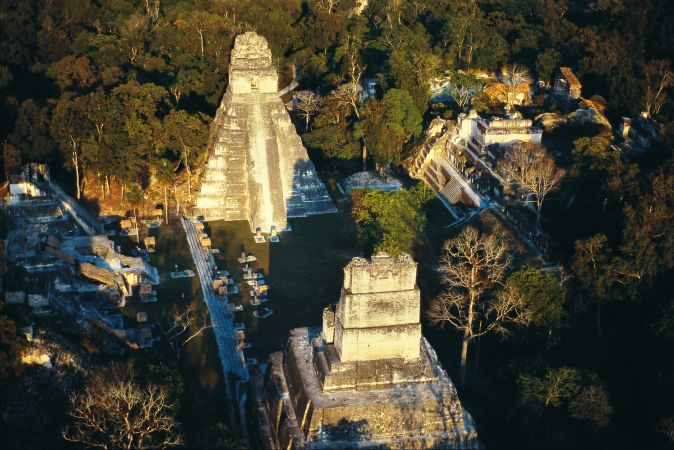 Maya-Tempel Tikal in Guatemala © Diamir