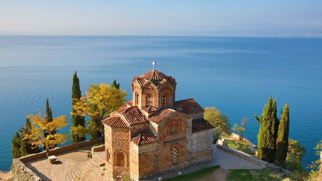 Kirche des Heiligen Johannes am Ohridsee in Ohrid