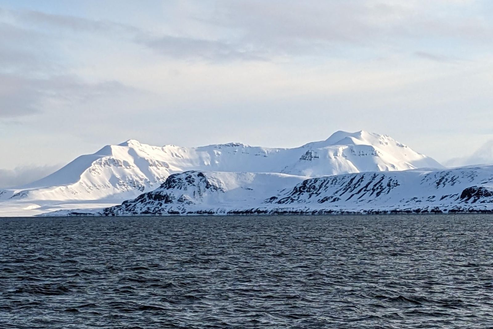 Unberührte arktische Landschaften