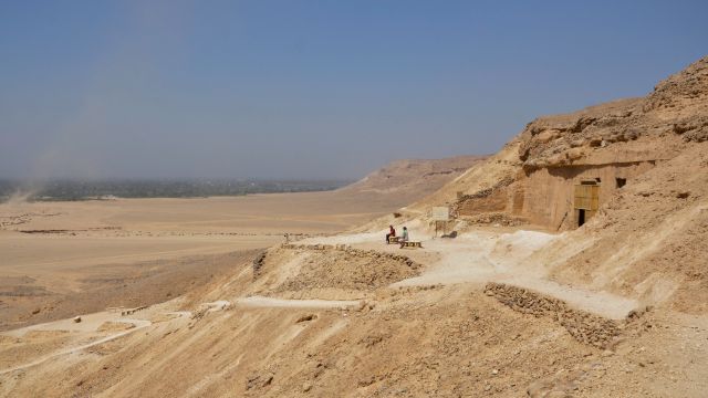 Landschaft bei den Felsengräber in Tell el Amarna