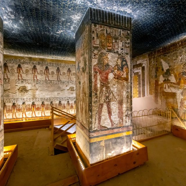 Säulenhalle des Grabes von Seti I. im Tal der Könige