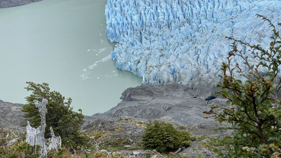 Aussicht auf den Grey Gletscher während des O-Treks im Torres-Park