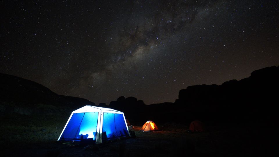 Sternenhimmel im Zeltlager auf dem Yunga Pampa-Trek