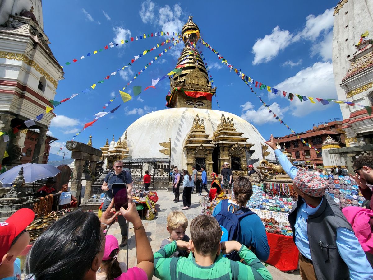 Besichtigung der Swayambhunath-Stupa in Kathmandu