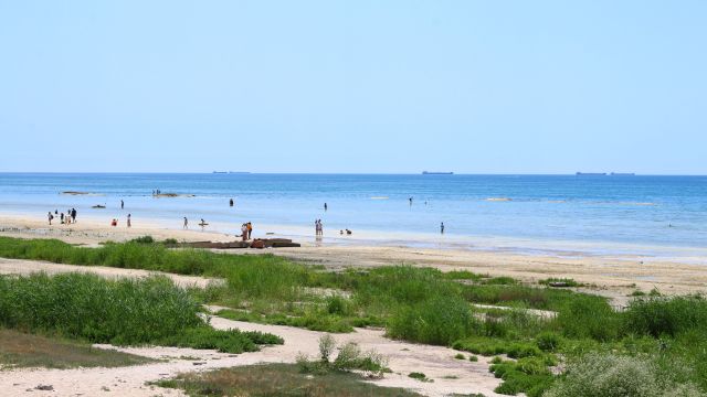 Strand des Kaspischen Meeres bei Aktau