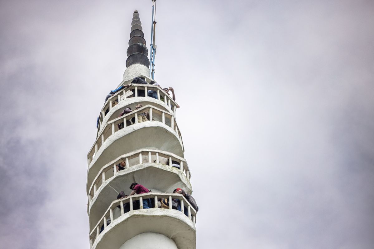 Der Ambuluwawa Tower nahe Kandy ist ein beliebtes Fotomotiv