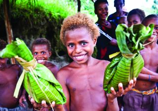 Im Dorf in Papua-Neuguinea