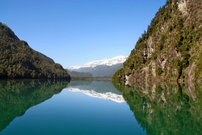 Fjord in Patagonien © Diamir