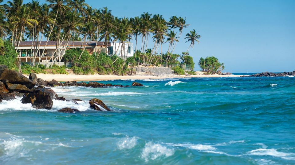 Tropische Strandkulisse in Sri Lanka