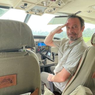 Im Cockpit des Buschfliegers