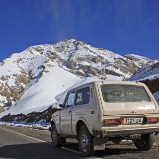 Niva auf dem Pamir Highway
