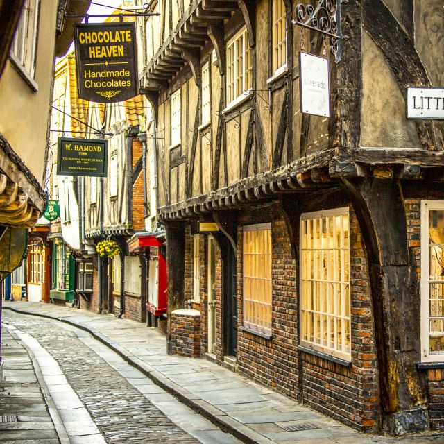 The Shambles, eine Straße in der Altstadt von York, England